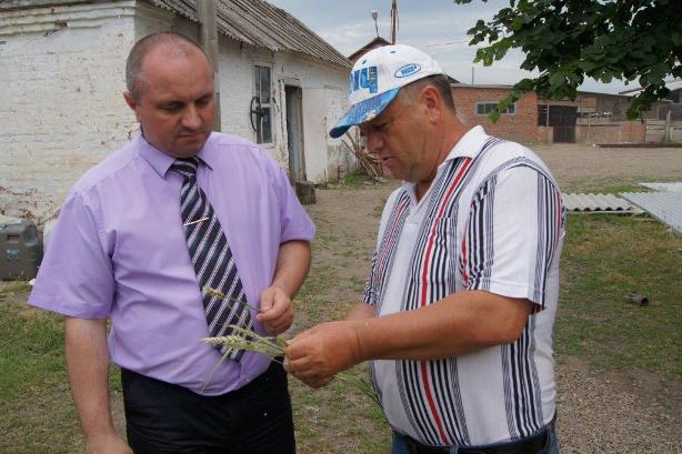 В рамках рабочей поездки по Нововладимировскому сельскому поселению